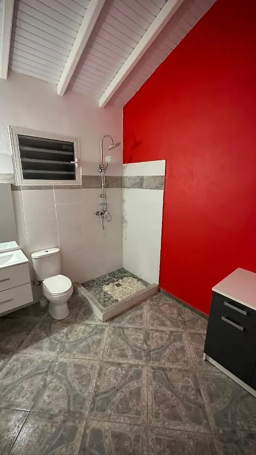 Le Nid D'Oiseau Studio Meuble Climatise Chez L'Habitant Apartment Deshaies 0*,